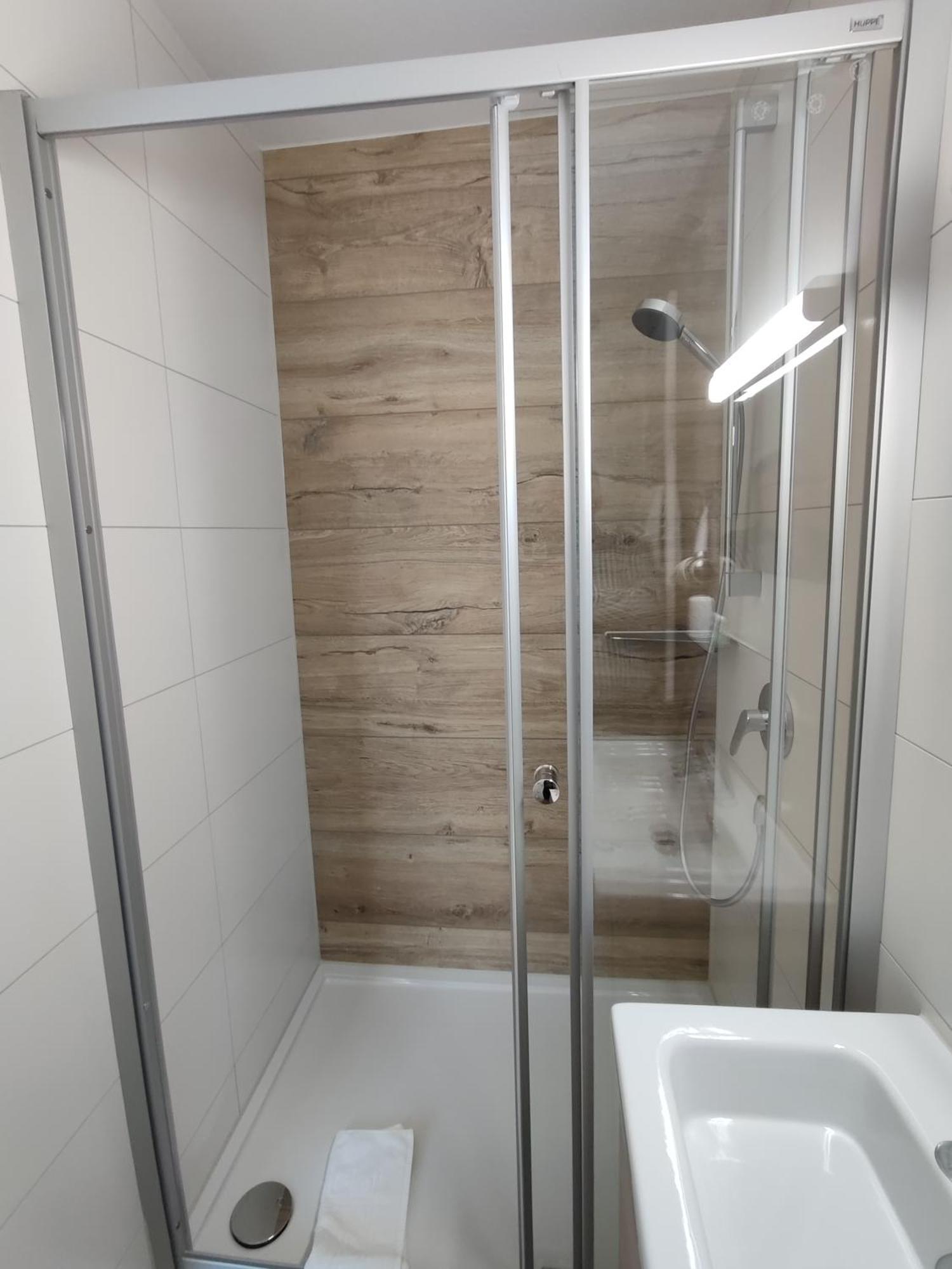 Mast Guest house 2*
